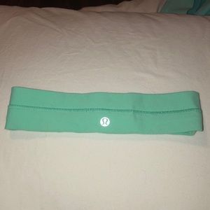 Lululemon headband